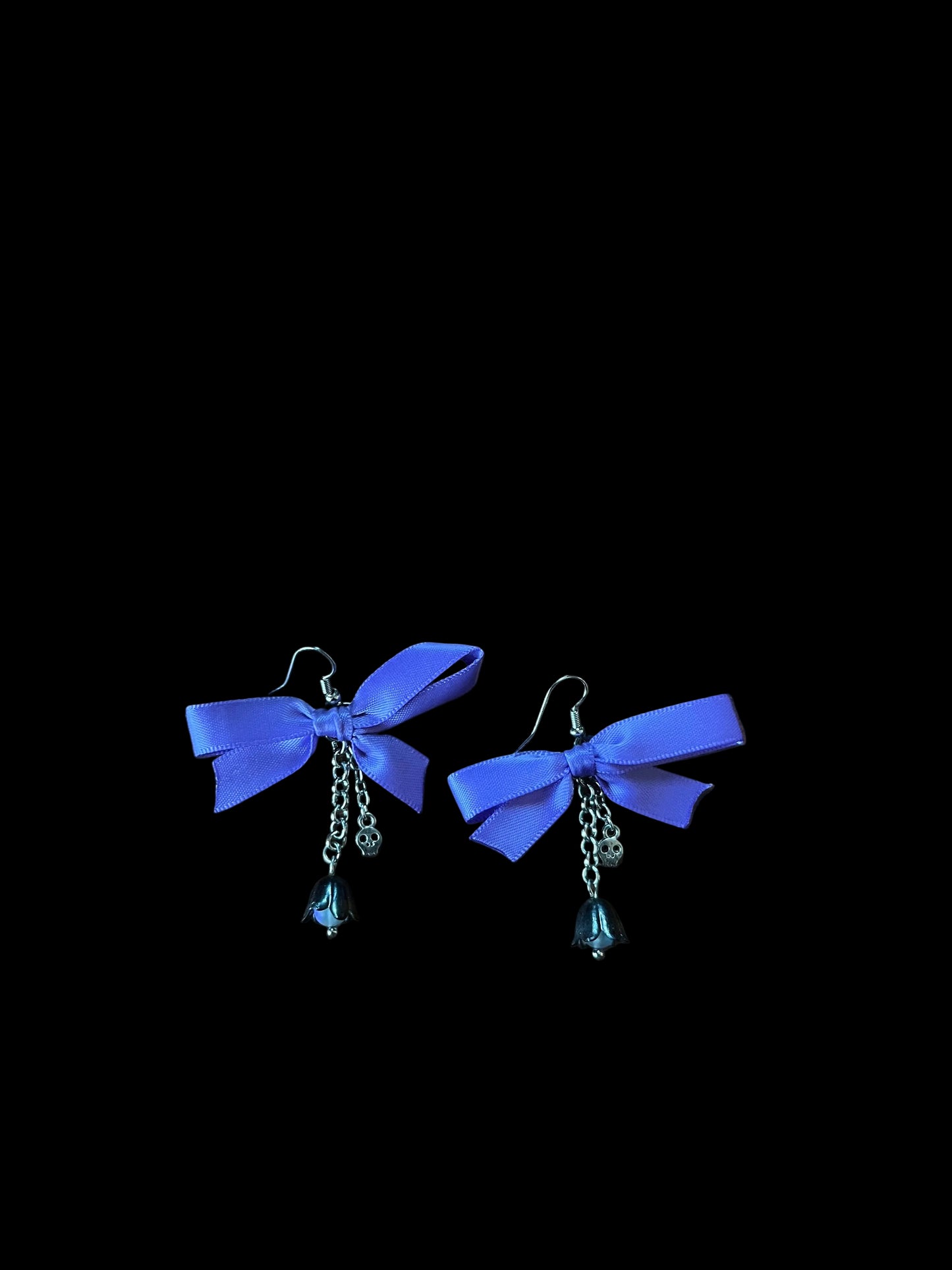 Purple bow earrings