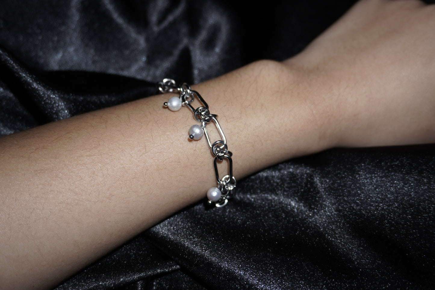 Messy pearl Bracelet