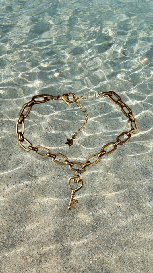 Heart key bracelet