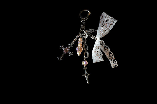 Lace bow keychain