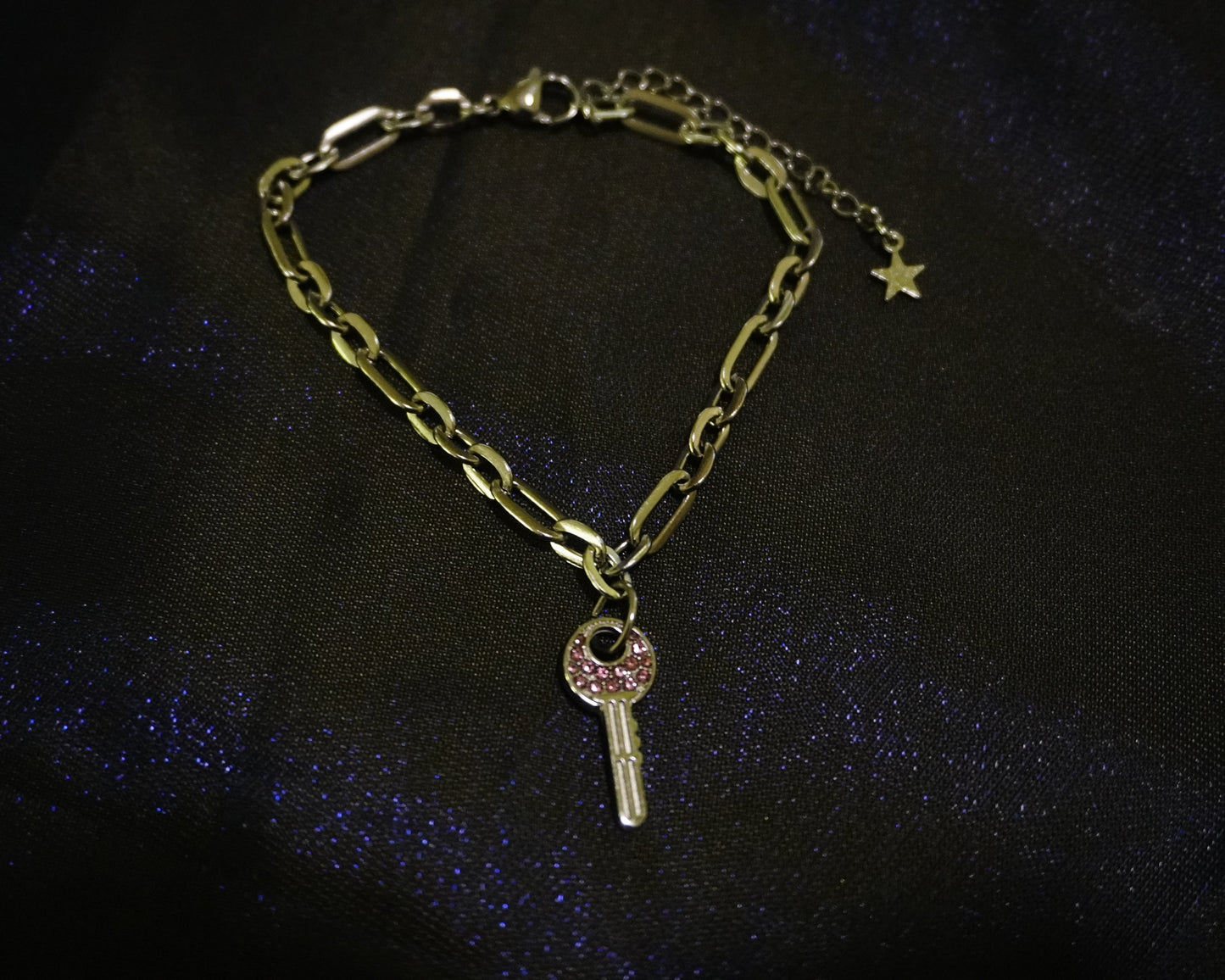 Pinkey Bracelet