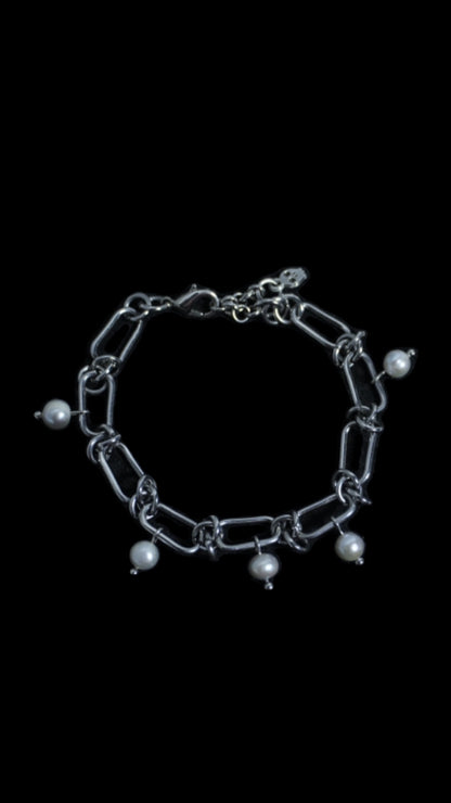 Messy pearl Bracelet